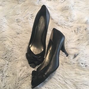 Black Peep Toe Bow Jessica Simpson Kitten heels